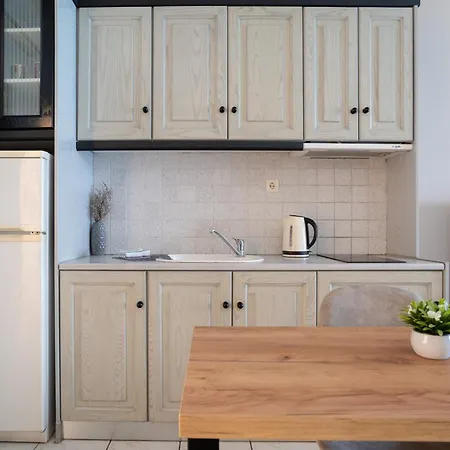 Апартаменты Sunset Triple 1 *